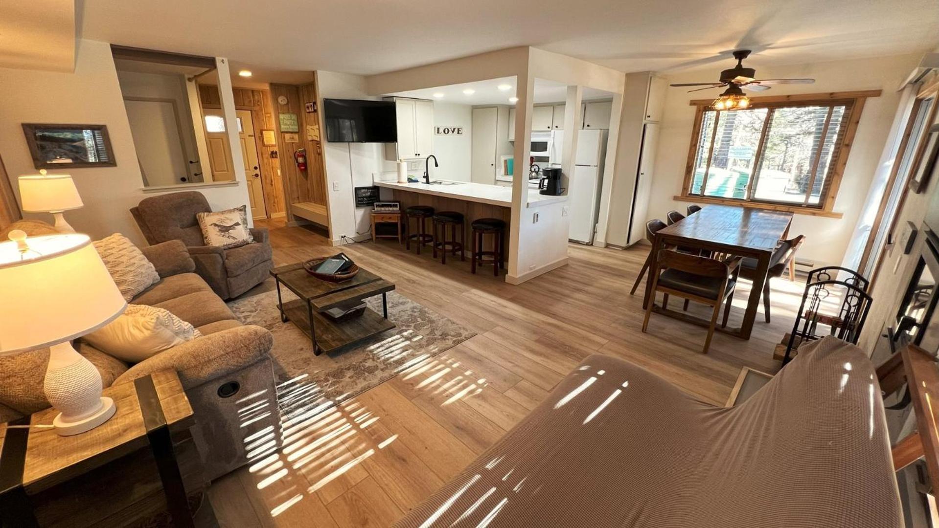 Standard Condos With Free Parking Mammoth Lakes Bilik gambar
